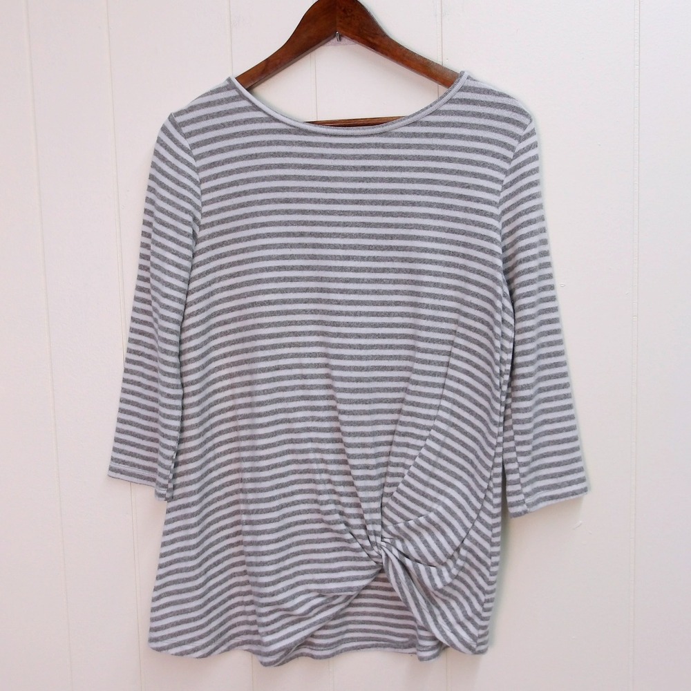 Thyme &‎ Honey Gray White Striped Sleeveless Knit Top - Medium